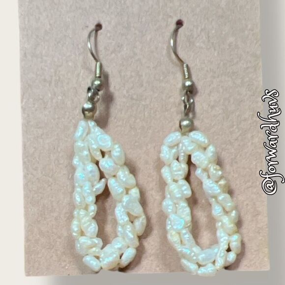 Triple-Strand Twisted Potato Pearl Earrings – Elegant and Distinctive - Picture 8 of 9